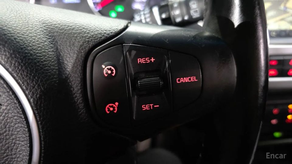 Kia Carens