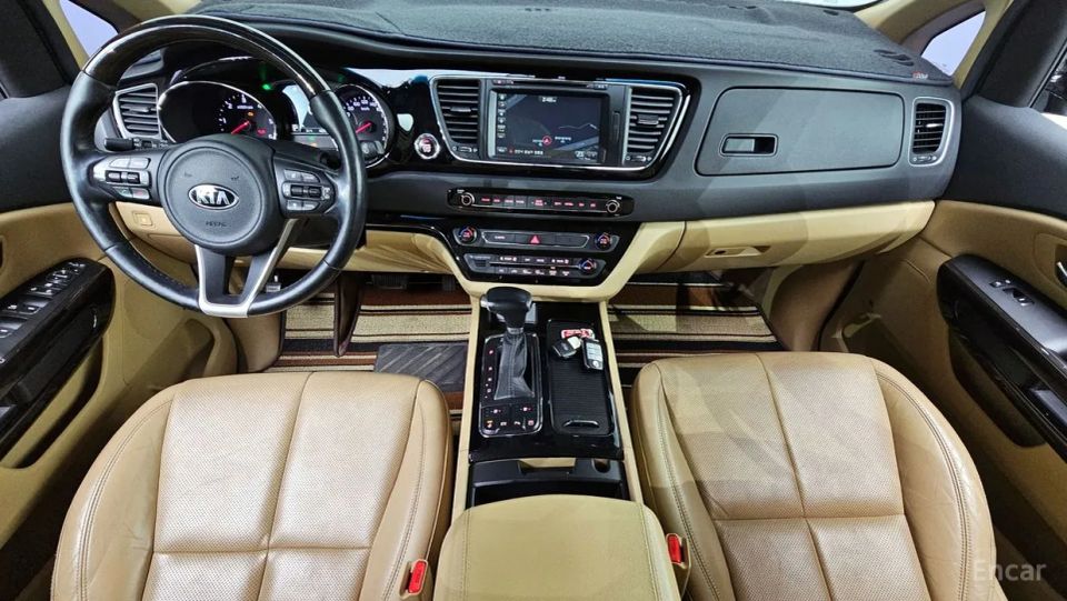 Kia Canival