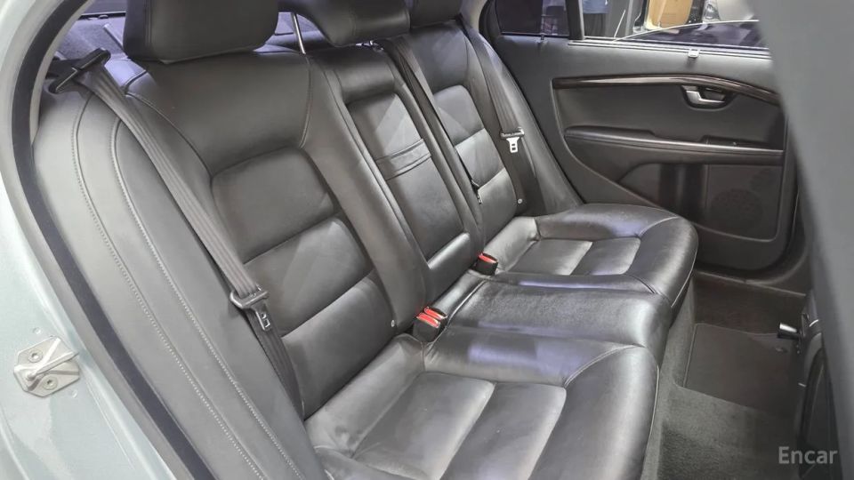 Volvo S80