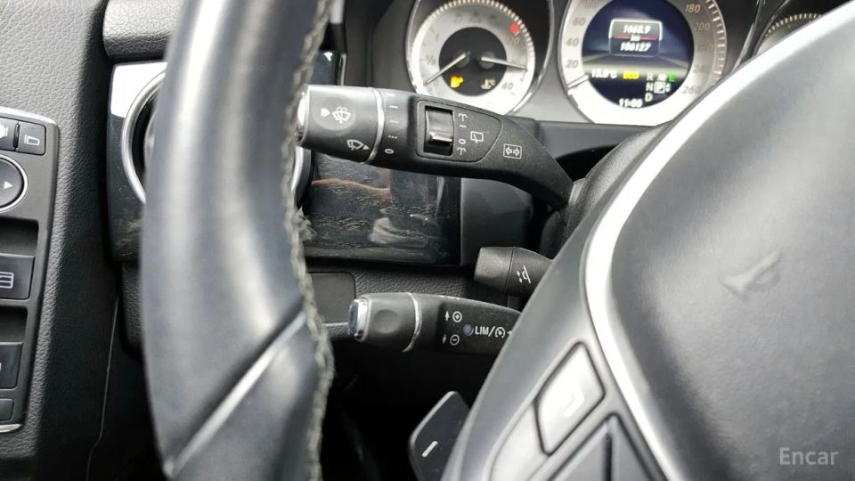 Mercedes-Benz GLK-Class