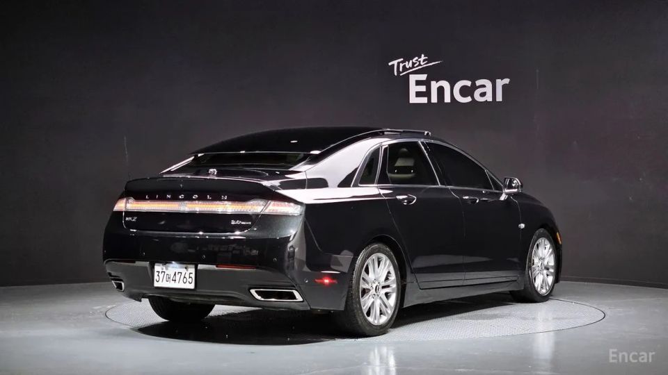 Lincoln MKZ