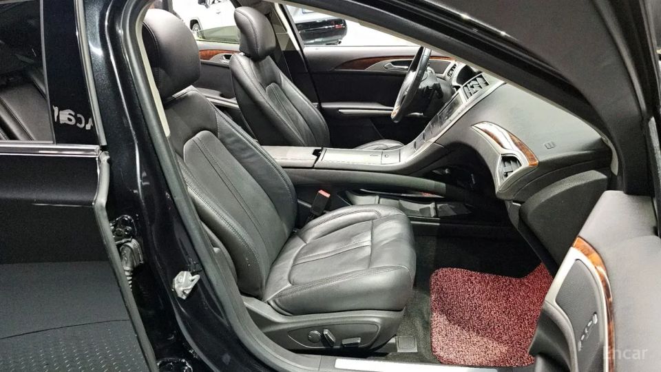 Lincoln MKZ