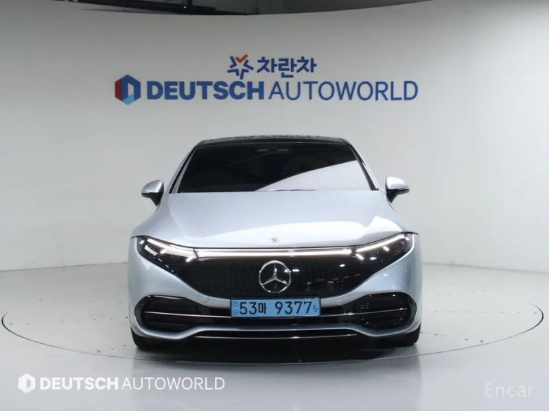 Mercedes-Benz EQS