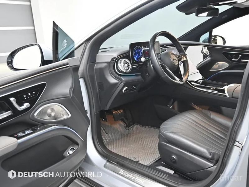 Mercedes-Benz EQS