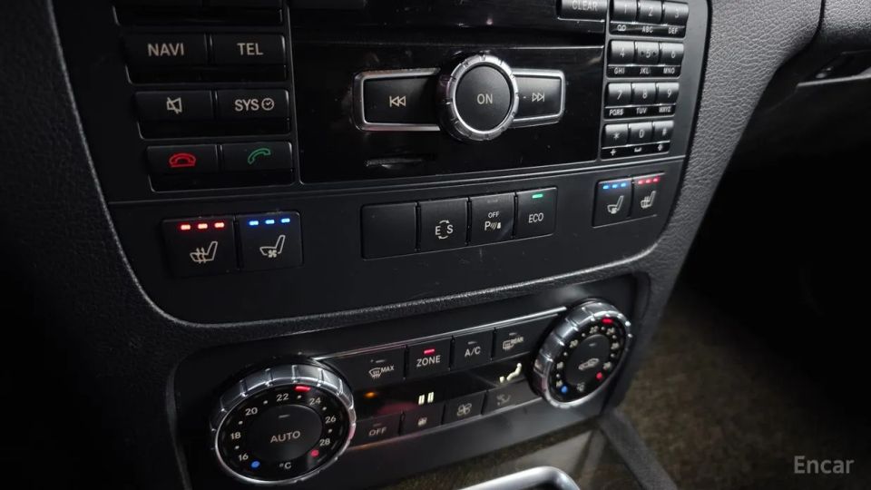Mercedes-Benz GLK-Class