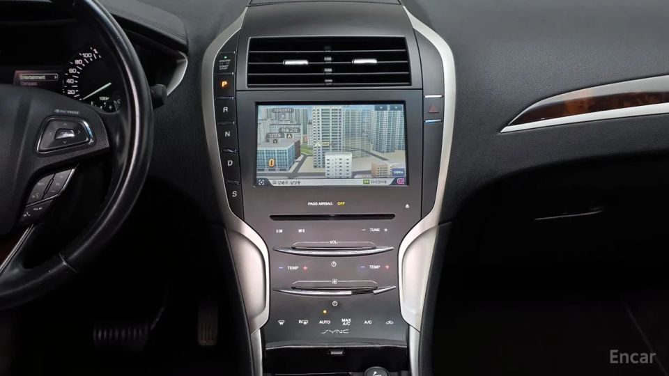 Lincoln MKZ
