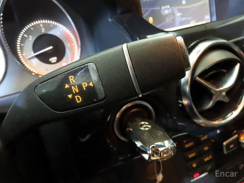 Mercedes-Benz GLK-Class