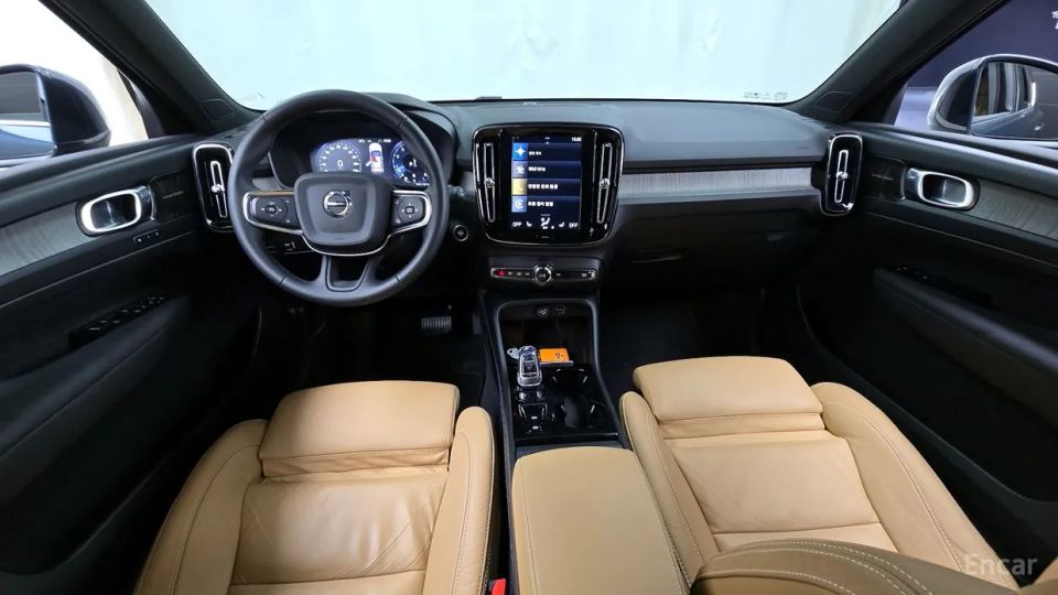 Volvo XC40