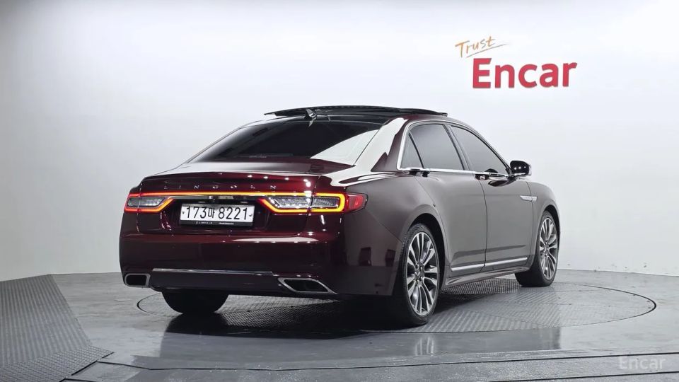 Lincoln Continental