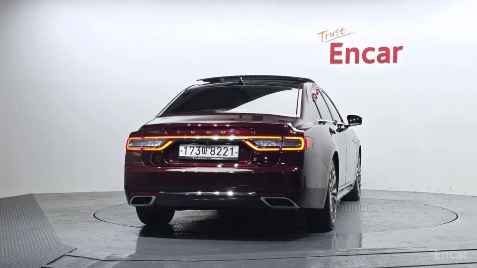 Lincoln Continental