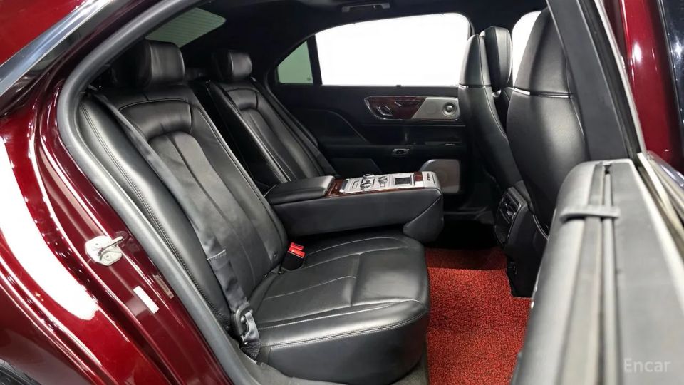 Lincoln Continental