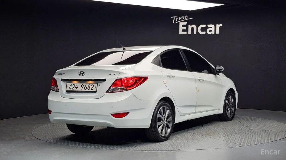 Hyundai Accent
