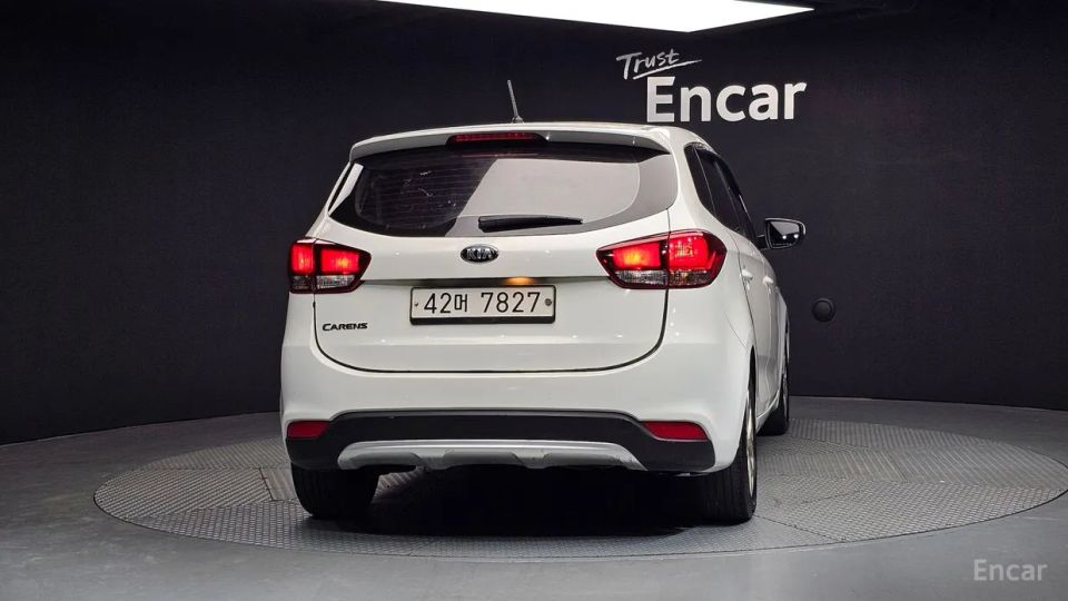Kia Carens