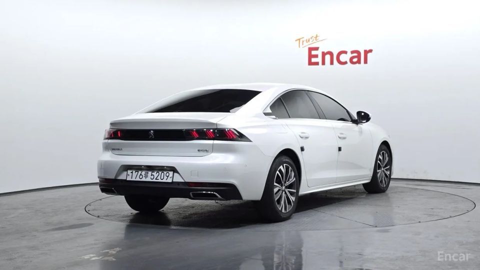 Peugeot 508