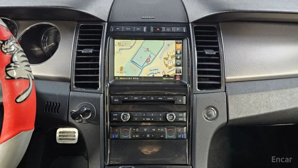 Ford Taurus