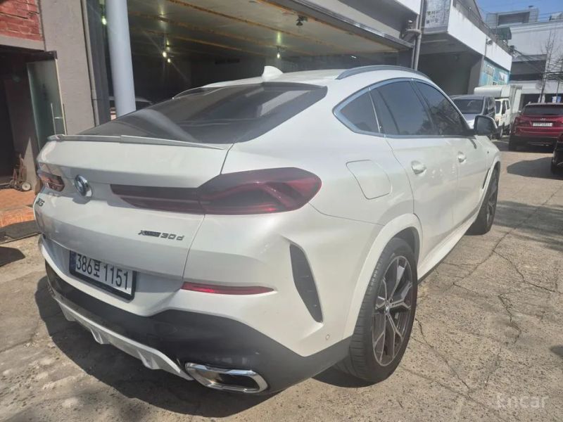 BMW X6