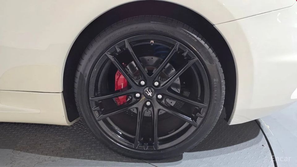 Maserati granturismo
