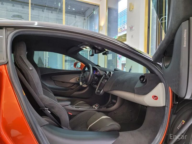 Mclaren 570S