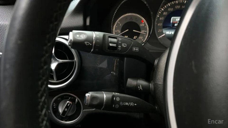Mercedes-Benz GLK-Class