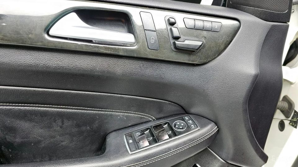 Mercedes-Benz M-class