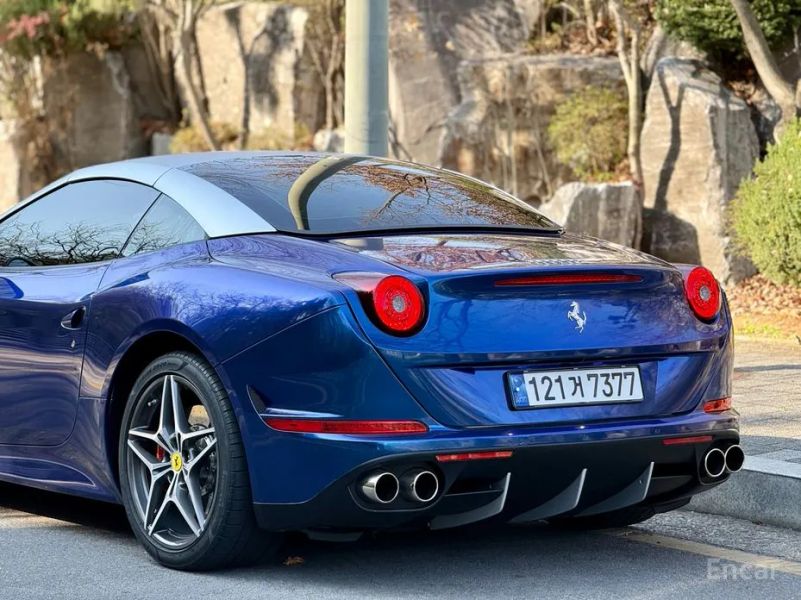 Ferrari California