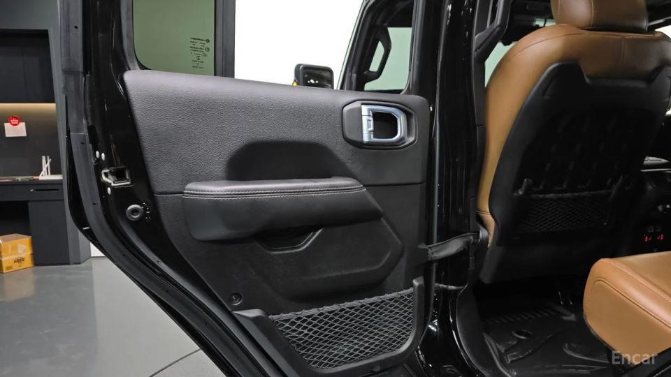 Jeep gladiator