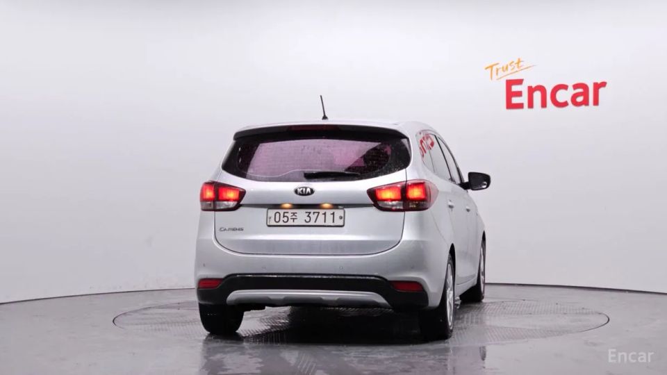 Kia Carens