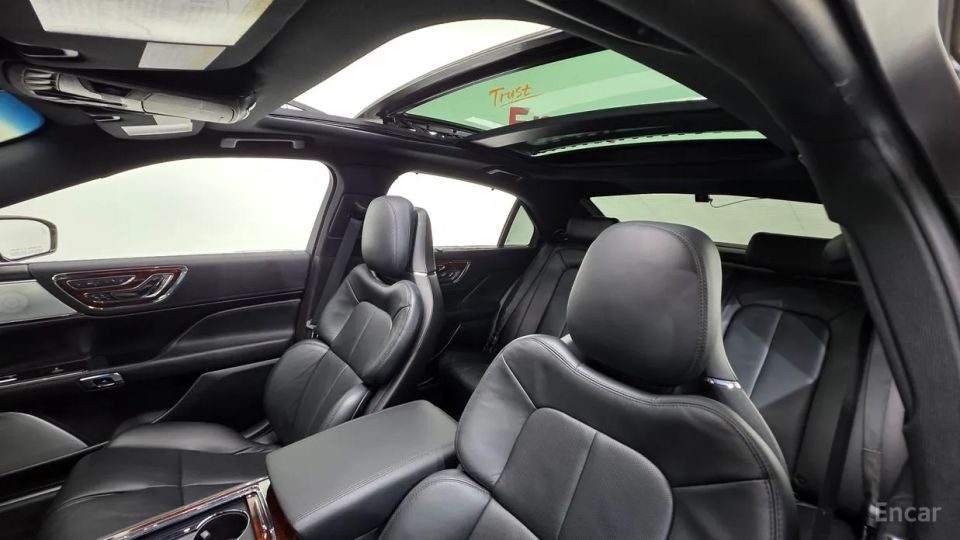 Lincoln Continental