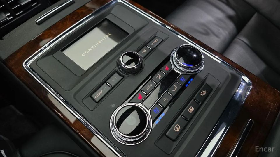 Lincoln Continental
