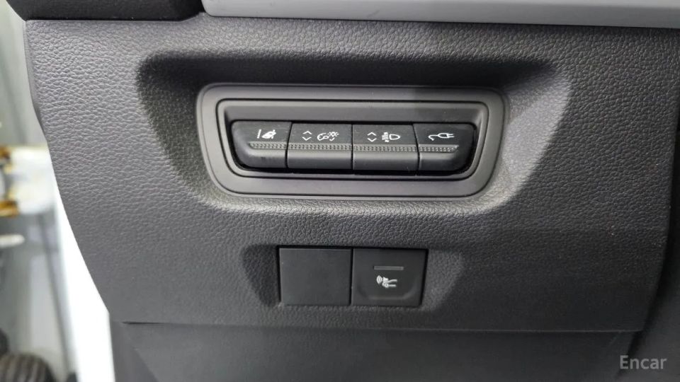 Renault-KoreaSamsung Zoe
