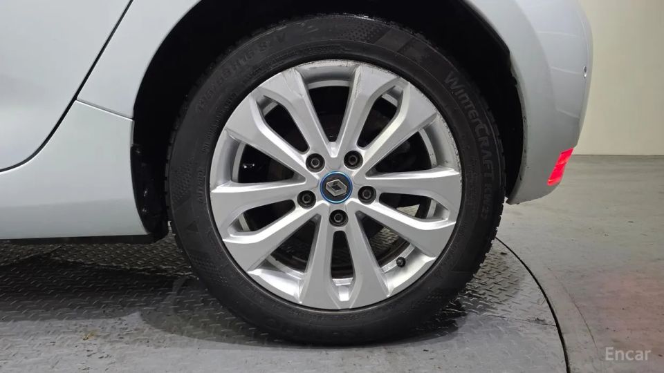 Renault-KoreaSamsung Zoe