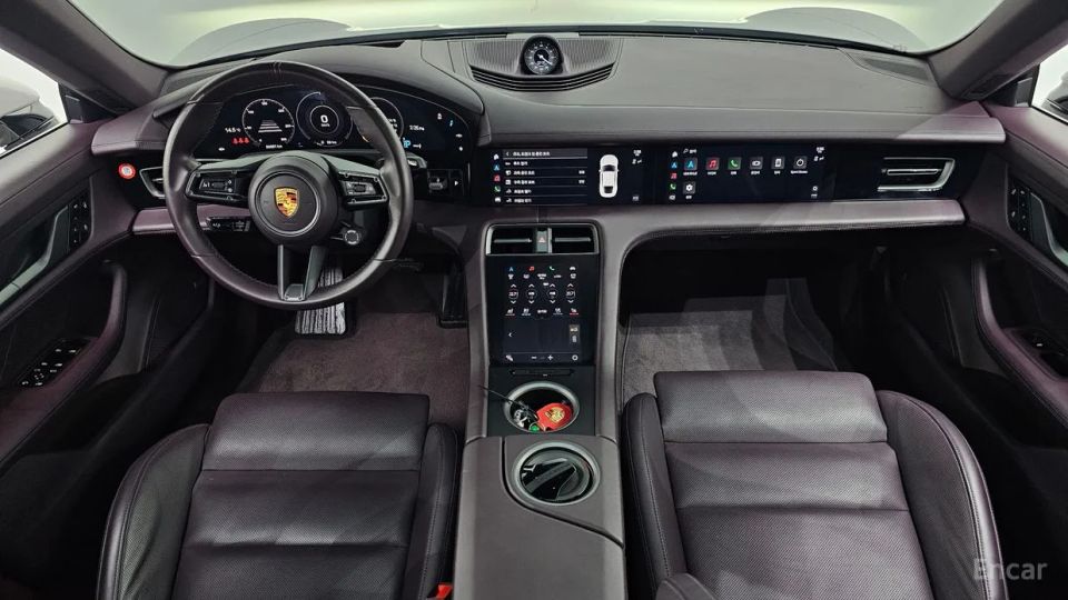 Porsche Taycan