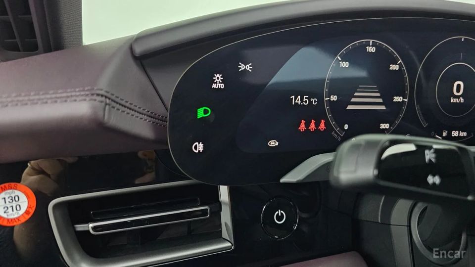 Porsche Taycan