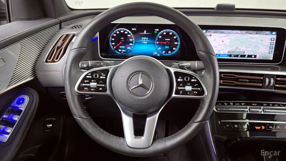 Mercedes-Benz EQC