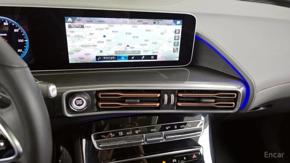 Mercedes-Benz EQC