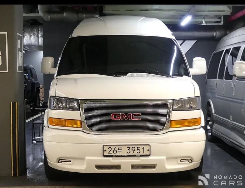 GMC Savana