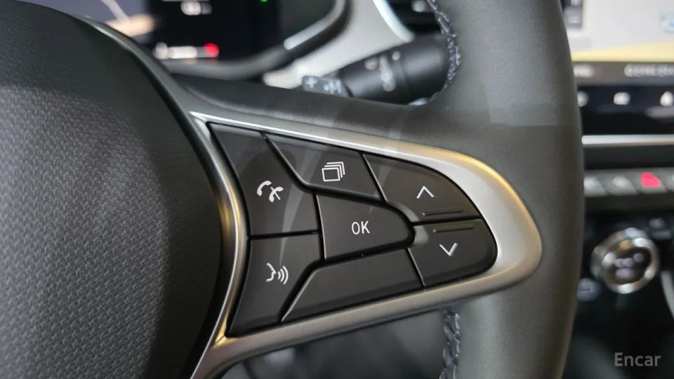 Renault-KoreaSamsung Arkana