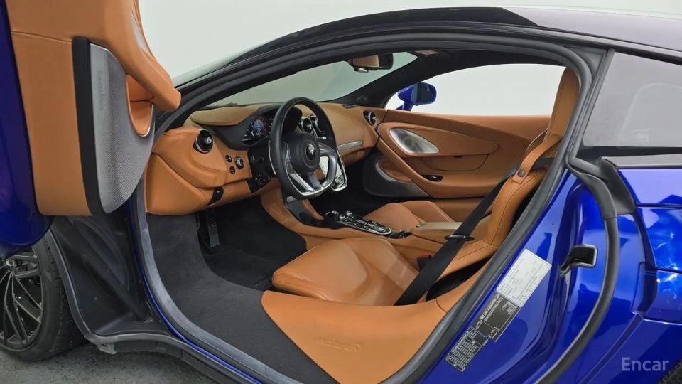 Mclaren GT