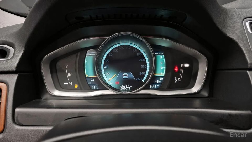 Volvo XC70