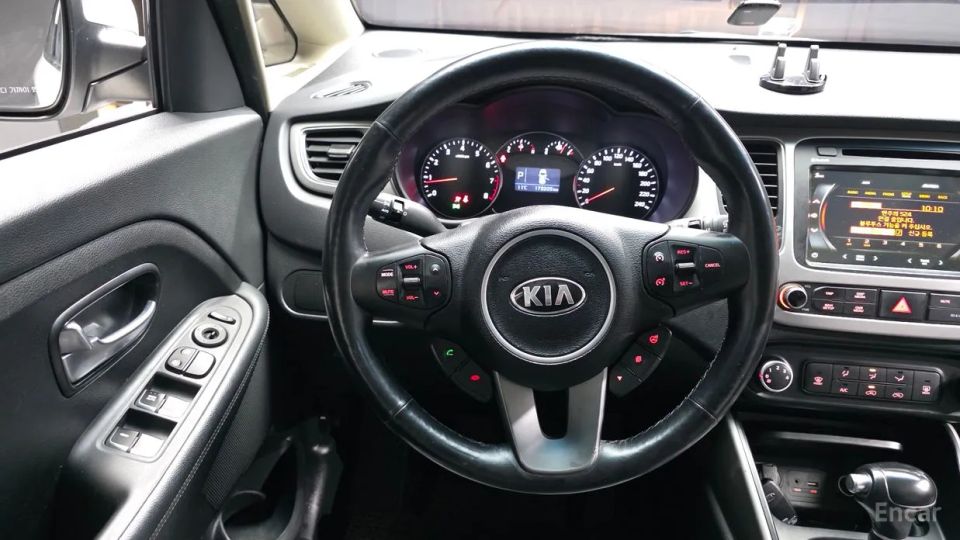 Kia Carens