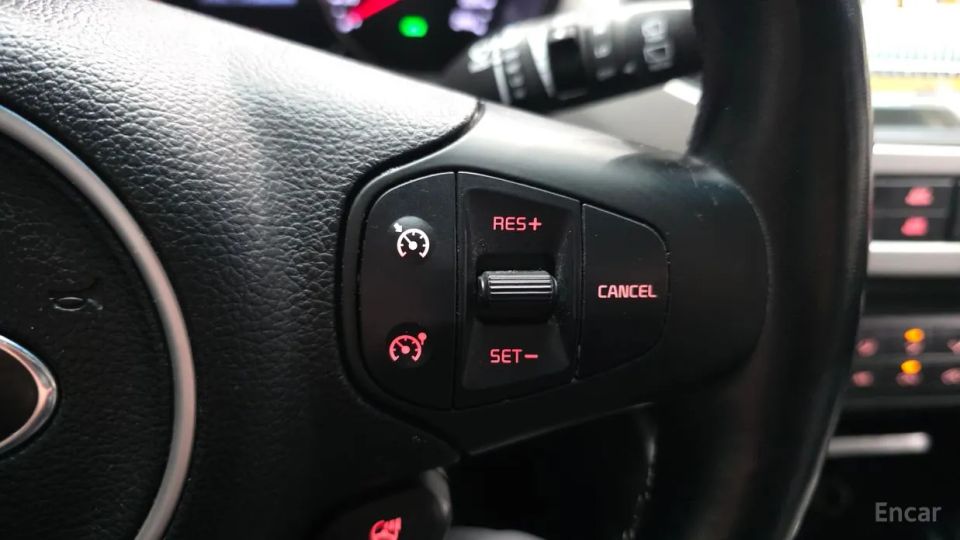 Kia Carens