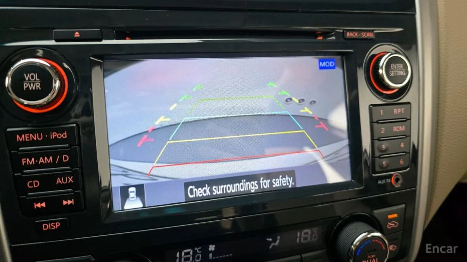 Nissan altima