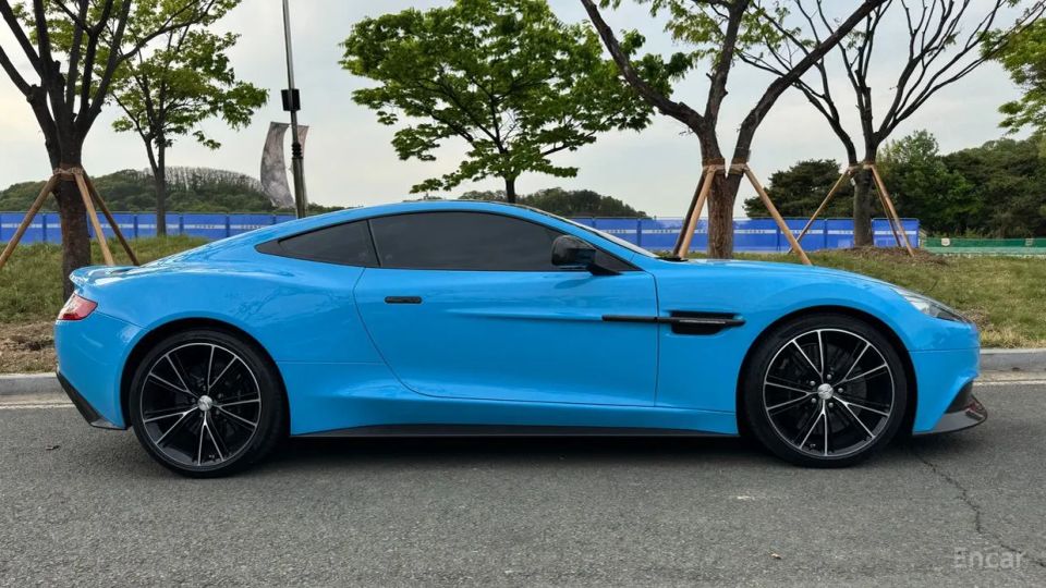 Astonmartin Vanquish