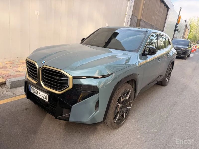 BMW XM
