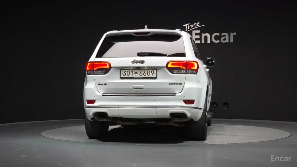 Jeep cherokee