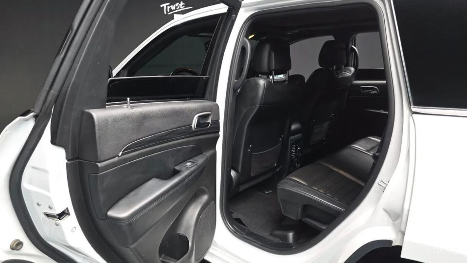 Jeep cherokee
