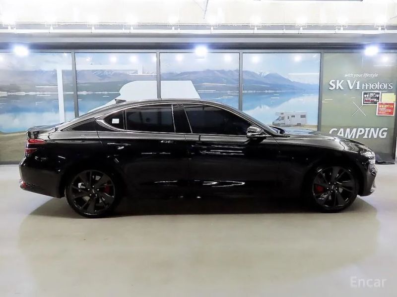 Genesis G70