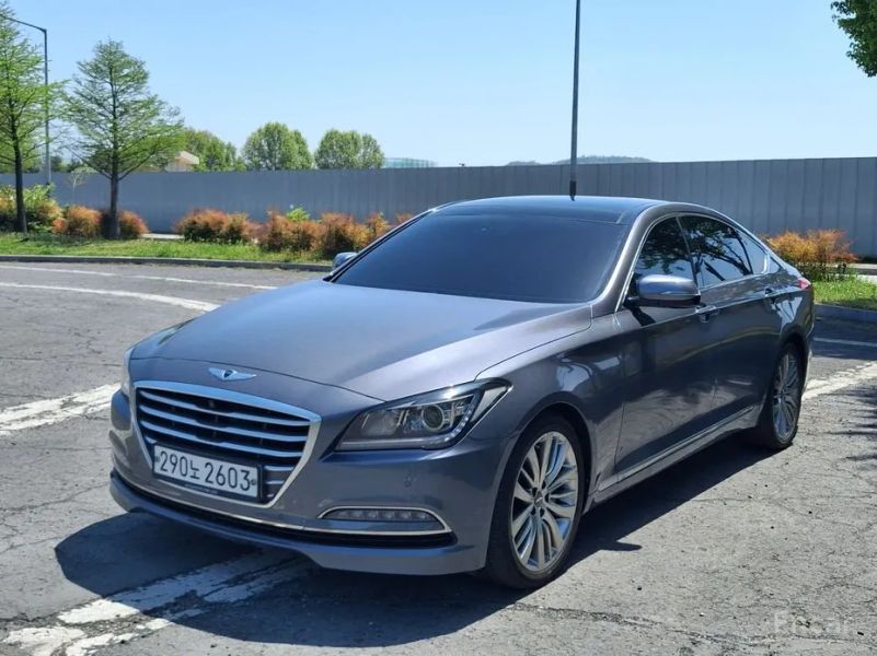 Hyundai Genesis
