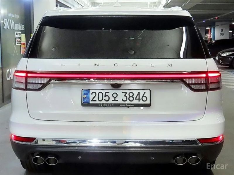 Lincoln Aviator