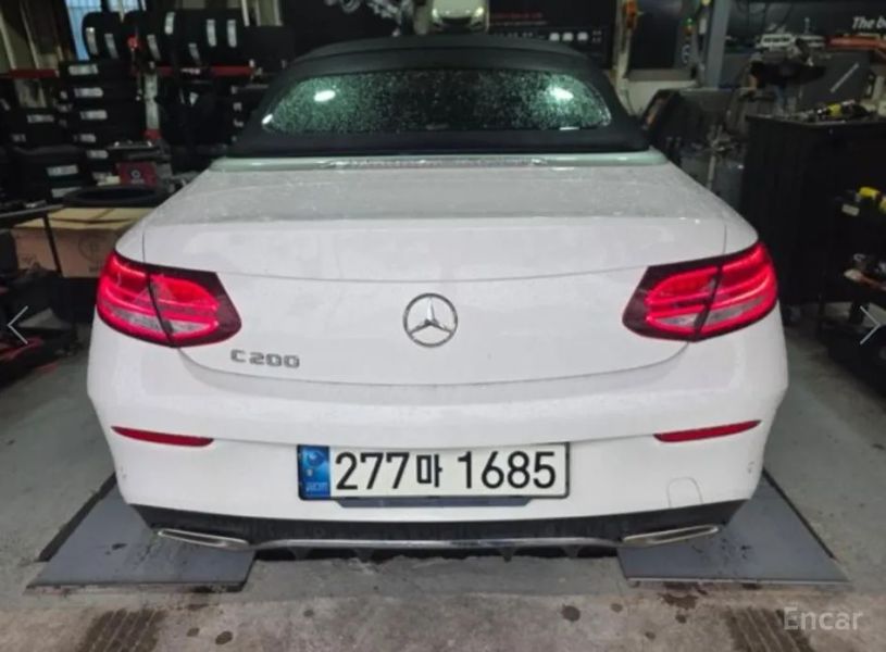 Mercedes-Benz C-Class